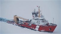 Brise-glace de la garde côtière canadienne