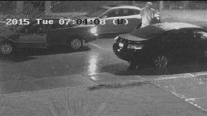 BC博纳比市350辆停在街道上的汽车被人破坏