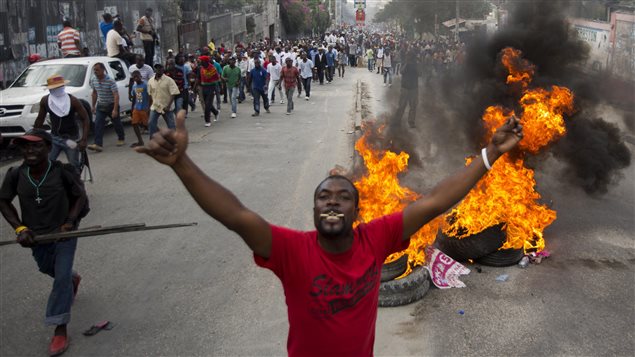 Manifestaciones antigubernamentales en Haití tras la anulación de la segunda vuelta electoral.