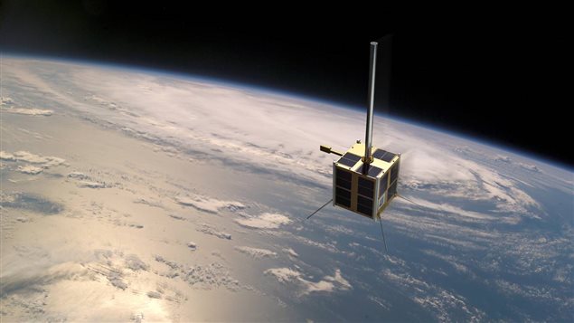 AISSat-2, le satellite canadien au-dessus de l’Arctique norvégien. Favoriser les occasions d’affaires, le commerce et l’investissement au sein de la région Arctique dépend de plus en plus de la surveillance et du regard-espion des satellites. Photo : Kongsberg Satellite Services
