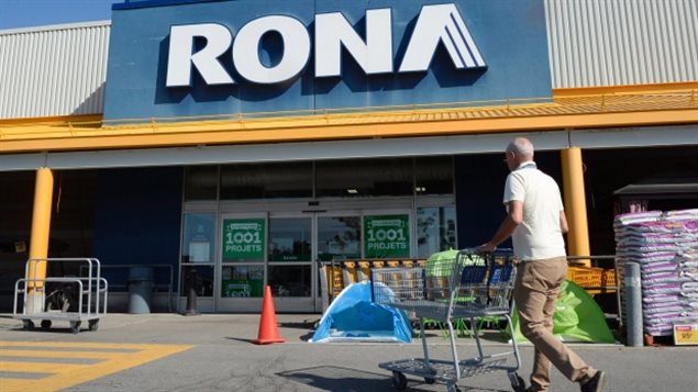Lowe’s has agreed its Canadian headquarters will be in Boucherville, Que., and said it will maintain Rona’s multiple retail store banners. 