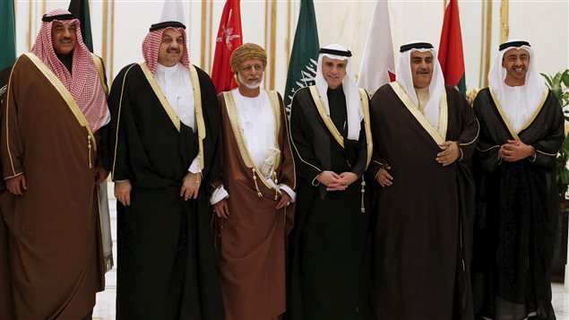 (R-L) UAE’S Foreign Minister Abdullah bin Zayed Al Nahyan, Bahrain’s Foreign Minister Khalid bin Ahmed Al Khalifa, Saudi Arabia’s Foreign Minister Adel al-Jubeir, Oman’s Foreign Minister Yusuf bin Alawi bin Abdullah, Qatar’s Foreign Minister Khalid bin Mohammad Al-Attiyah, and Kuwait’s Minister of Foreign Affairs Sheikh Sabah al Khalid al Sabah pose for a group photo during a meeting for Gulf states foreign ministers in Riyadh, December 7, 2015. 
