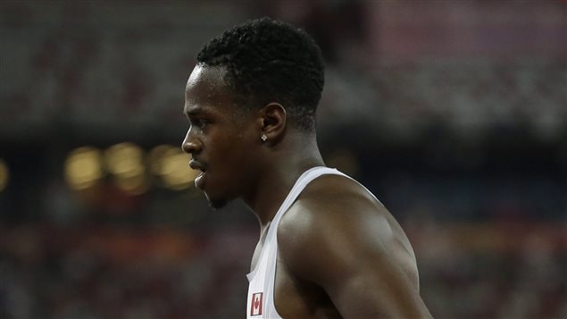 Aaron Brown aux Championnats du monde à Pékin en 2015.