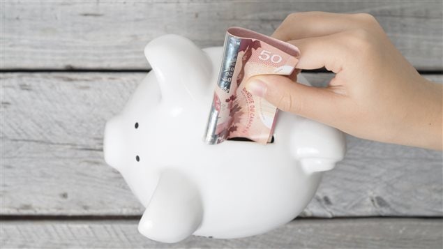 Une épargne de 50 dollars Une épargne de 50 dollars