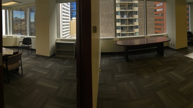 Des centaines de milliers de mètres carrés d’espace de bureaux sont vacants au centre-ville de Calgary