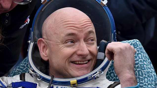 El astronauta Scott Kelly al momento de su regreso a Tierra.