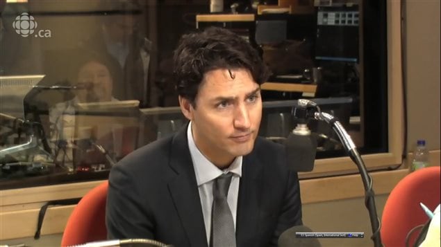 Justin Trudeau en entrevista con Alain Gravel del programa matutino Gravel le matin de la radio francesa de Radio Canadá.
