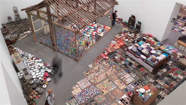 温哥华美术馆展出的华人艺术(Song Dong:Waste Not,2010-2011 宋冬:物尽其用
