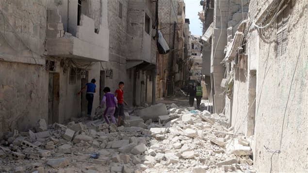 Calle de Alep,después de un bombardeo.