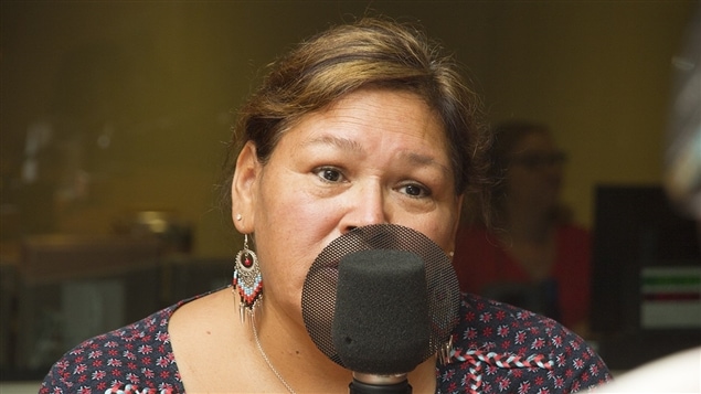 Viviane Michel del grupo de Mujeres Autóctonas de Quebec. Esa organización exige una invetigación pública y transparente de las acusaciones por agresión sexual que comprometen a policías. 