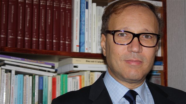 رئيس المؤتمر العالمي للأديان من أجل السلام في فرنسا، الدكتور غالب بن الشيخ.