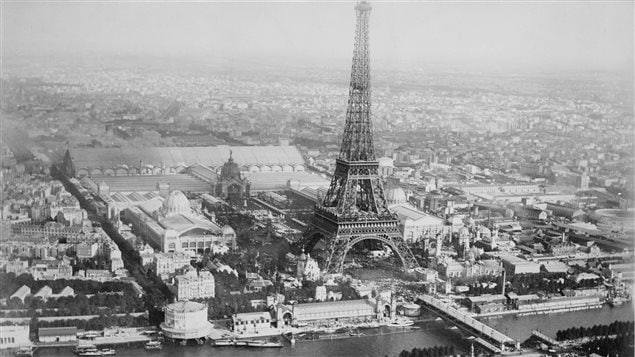 Paris, vue des airs en 1889 durant l’Exposition universelle Paris, vue des airs en 1889 durant l’Exposition universelle