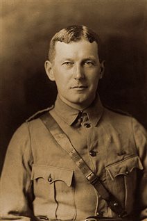 Major (later Lt Col) Lt Col John McCrae circa 1914