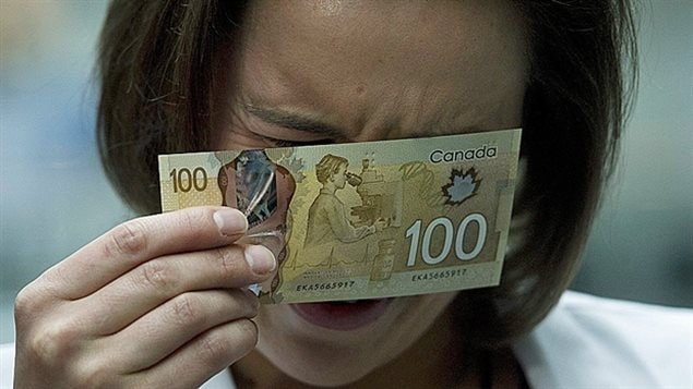 The Bank of Canada will conduct online consultations to select ’an iconic Canadian woman’ to feature on the next Canadian bank note to be issued in 2018, Prime Minister Justin Trudeau announced Tuesday