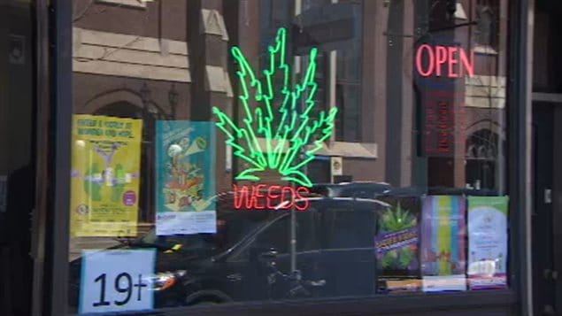 Punto de venta de marihuana en Toronto.