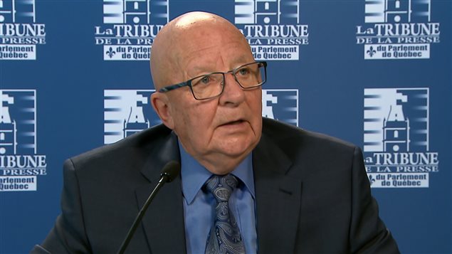 Guy Chevrette, négociateur pour l'industrie du taxi au Québec Guy Chevrette, négociateur pour l'industrie du taxi au Québec