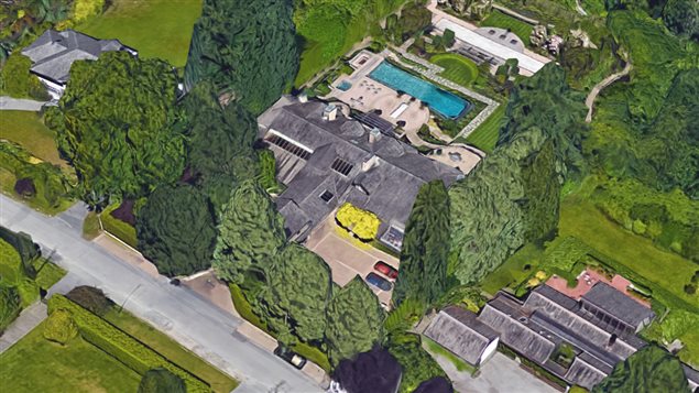 This house at 4833 Belmont, Point Grey, Vancouver recently sold to Tian Yu Zhou 99% owner who lists his occupation as *student*.The one percent owner is Cuie Feng, a “businesswoman. The house sold recently for a record $31.1 million.