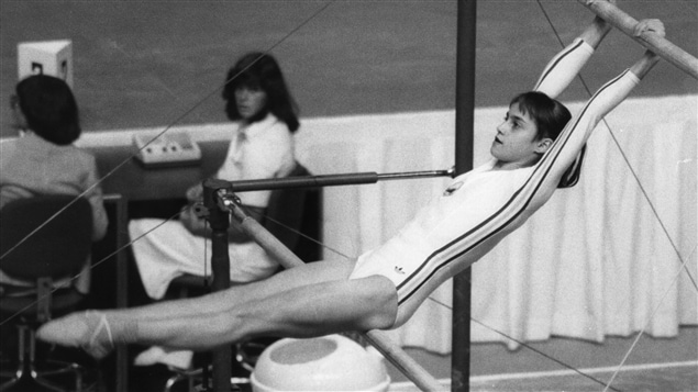 Nadia Comaneci en los Juegos de Montreal en 1976.