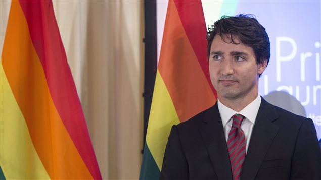 El primer ministro Justin Trudeau anunció la presentación de un proyecto de ley sobre la protección de los derechos de los transexuales.