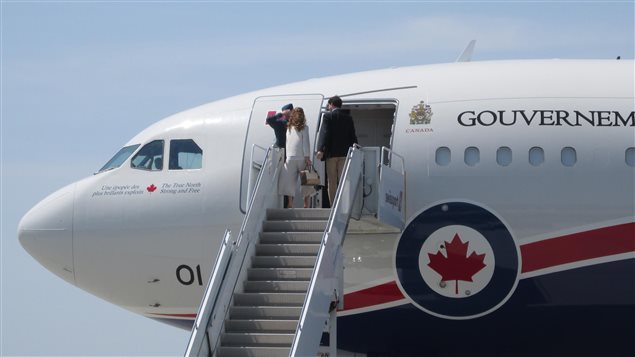 Le premier ministre Justin Trudeau et sa femme Sophie Grégoire ont quitté le Canada dimanche en direction du Japon.