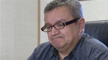 原住民Attawapiskat社区首领Bruce Shisheesh。