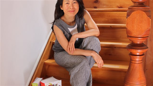« Le dictionnaire fait partie des livres que j’apporterais sur la lune ou dans les airs ». Kim Thủy