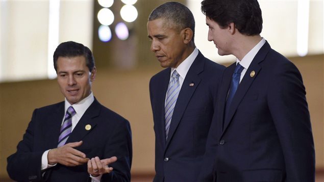 L-R, Mexico’s president Enrique Pena Nieto; U.S. President Barack Obama, and Canada’s Prime Minister Justin Trudeau. The leaders have said they want to strengthen trade ties, although there is still great opposition in Canada to major free trade deals claiming they benefit only corporations and not citizens
