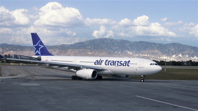 Deux pilotes de l’Airbus 310 d'Air Transat ont été arrêtés alors que l’avion devait décoller de Glasgow lundi à 13 h pour Toronto 