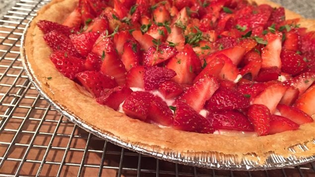 Tarte aux fraises et au thym. Tarte aux fraises et au thym.