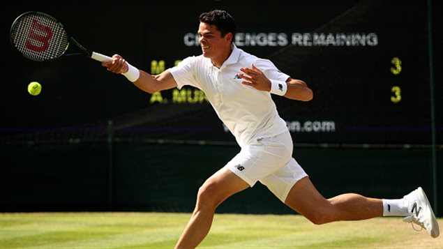 Milos Raonic durante la final masculina de Wimbledon este domingo.