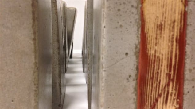 Apparatus, 2015 cemento, madera y cobre