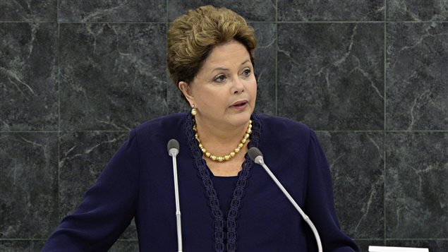 El escándalo Petrobras dio a la oposición la ocasión para desplazar de su cargo a la presidenta Rousseff