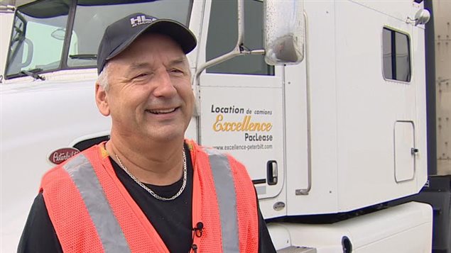 Jean Rompré et son camion rempli de dons pour les résidents de Fort McMurray.