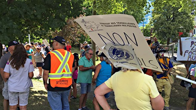 Manifestation des syndiqués de Postes Canada