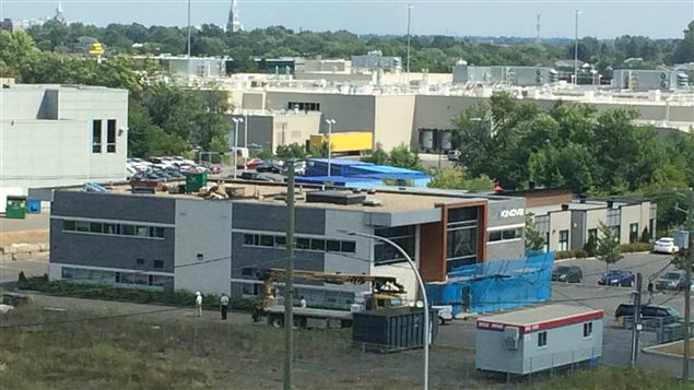 he Kinova Robotics campus in the leafy Montreal suburb of Boisbriand is the site of much innovation (and expansion these days) that helps make life better for many people who lack the use of their arms. We see a two-storey building dressed in two shades of grey. It is surrounded by construction trailers as the company adds a third storey.