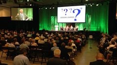 La conférence de l'Association des municipalités ontariennes réunit 1 600 délégués d'un peu partout dans la province. La conférence de l'Association des municipalités ontariennes réunit 1 600 délégués d'un peu partout dans la province.