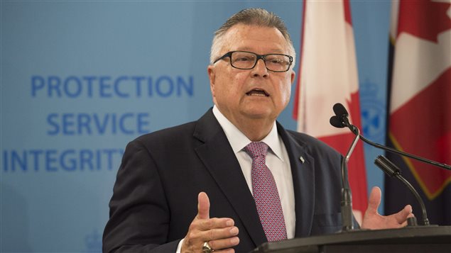  Minister of Public Safety and Emergency Preparedness Ralph Goodale makes a funding announcement during a visit to an immigrant holding centre in Laval, Que., Monday, August 15, 2016.