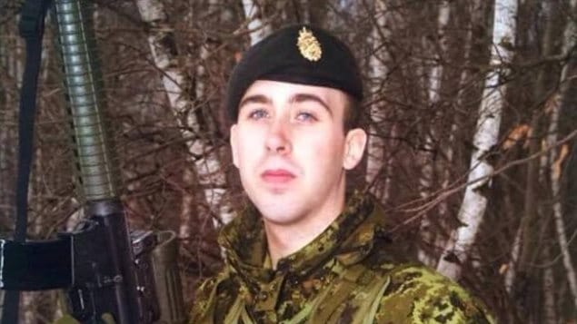 الجندي الكندي المفقود أندرو فيتزغيرالد.