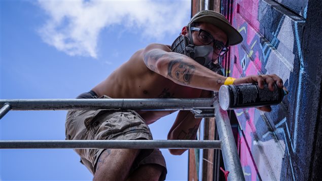 Los artistas sostienen que sus obras reflejan el espíritu de la gente de Montreal.