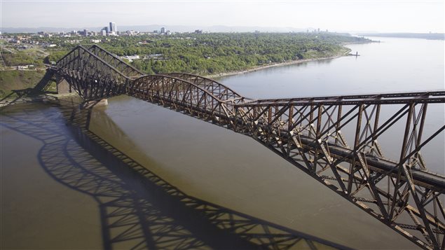 Pont de Québec     Photo : Carl Boivin