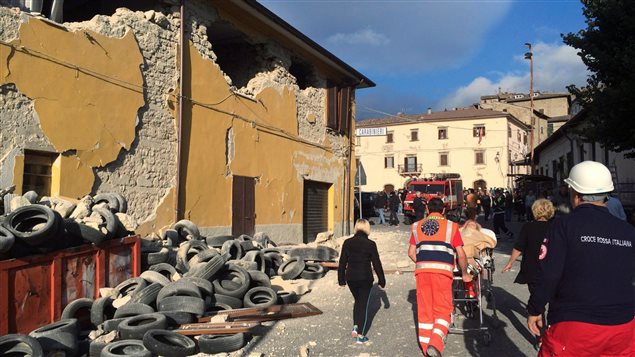 Los daños producidos en Accumoli, donde edificios antiguos quedaron casi en ruinas.