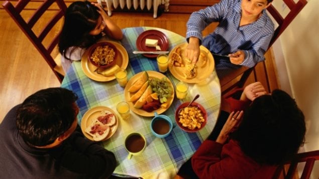 Family meals should be encouraged by doctors, says the report.