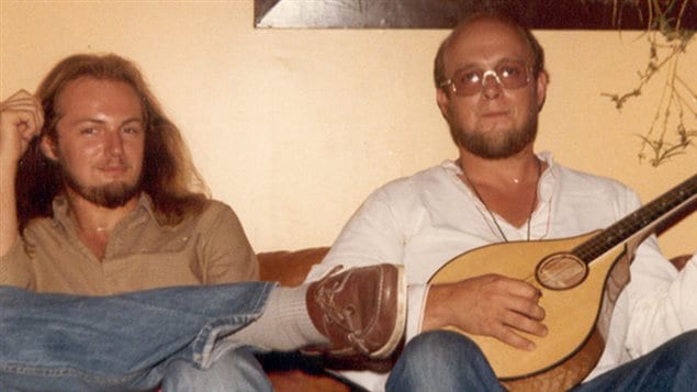 circa 1970s: Garnet Rogers (left) and brother Stan who was six years older.