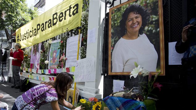 Cáceres integra una larga lista de víctimas de la violencia racial y económica en Honduras.