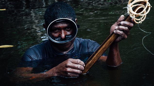 Pescador misquito en Honduras.