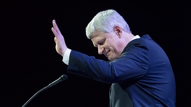El ex primer ministro Stephen Harper durante su discurso de despedida. 