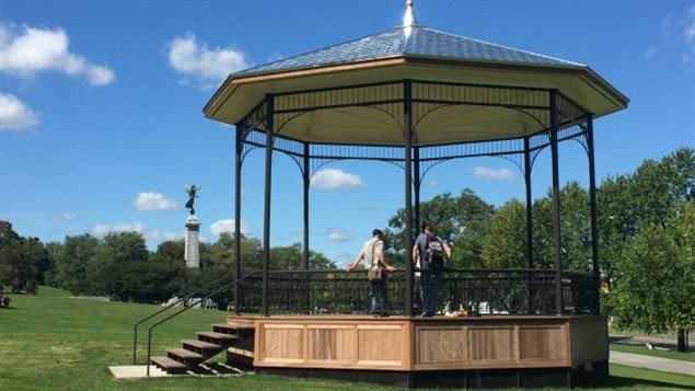 The fencing and building materials and equipment were quietly removed this week allowing public access to the bandstand