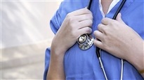 Les jeunes travailleurs du réseau de la santé à bout de souffle