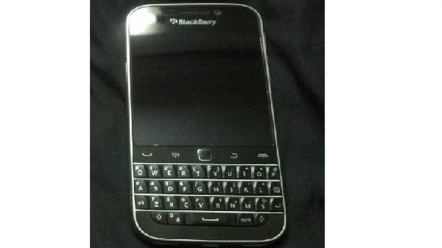 The BlackBerry was once ubiquitous with *smartphone*, but got farther behind as other companies brought out new technologies. Now it will no longer make phones, but concentrate on developing software.