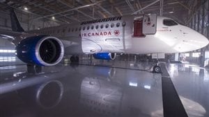 Avion de la C Series de Bombardier.